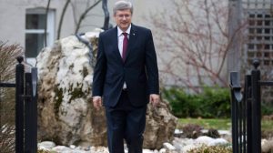 Prime Minister Stephen Harper leaves Rideau Hall after meeting with the Governor General in Ottawa, Wednesday May 4, 2011. (Adrian Wyld / THE CANADIAN PRESS)
