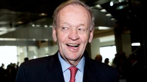Former prime minister Jean Chretien smiles as he arrives at a conference in Montreal, Thursday, April 14, 2011. (Graham Hughes / The CANADIAN PRESS)